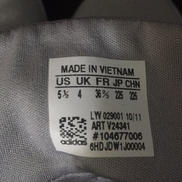 Adidas Starry Silver Sneakers - Picture 7 of 8